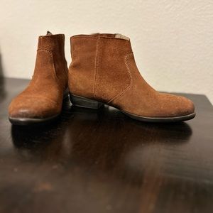 Dune ankle boots. Size 8
